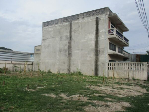 Single house, Kanchanaburi _photo