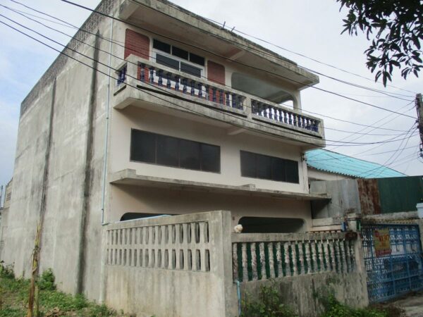 Single house, Kanchanaburi _photo