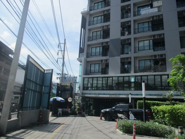 The Cabana condominium _photo