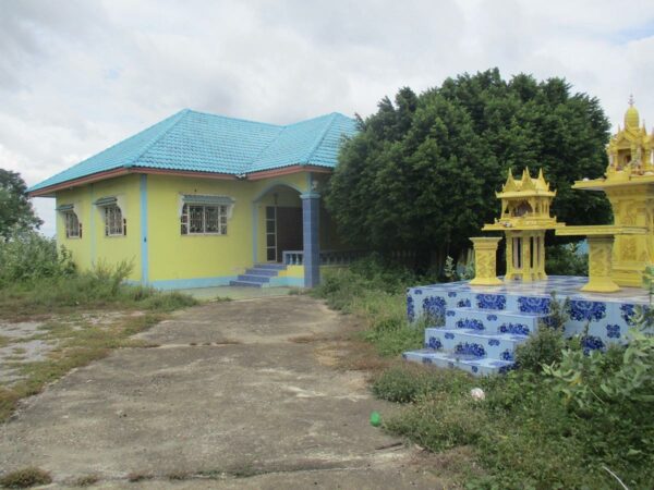 Single house, Kanchanaburi _photo