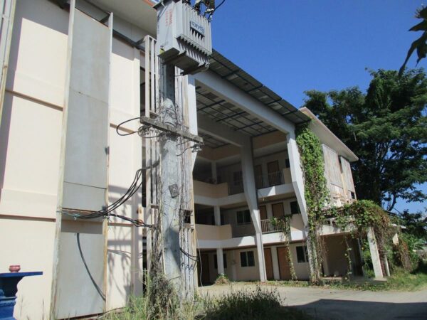 Residential building, Chiang Rai _photo