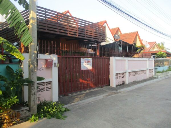 Single house, Phetchaburi _photo