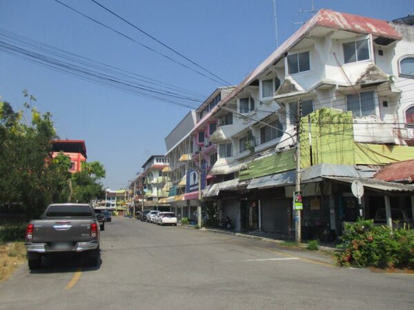 Building, Phetchaburi _photo