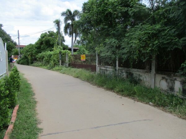 Single house, Lopburi _photo