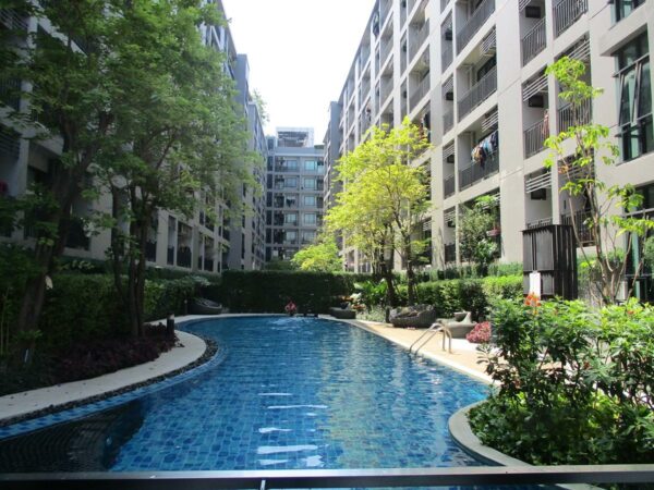 The Cabana condominium _photo