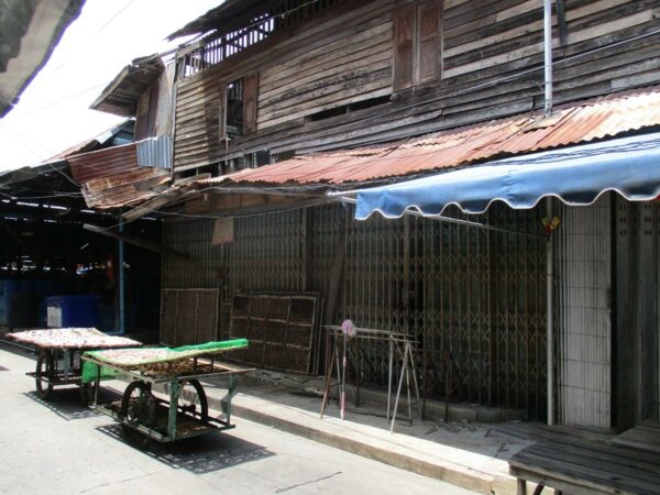 Row house, Sing Buri _photo