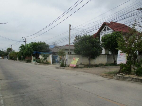 Empty Land, Suphanburi _photo