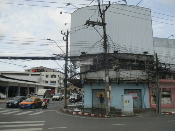 Commercial building, Ubon Ratchathani _photo