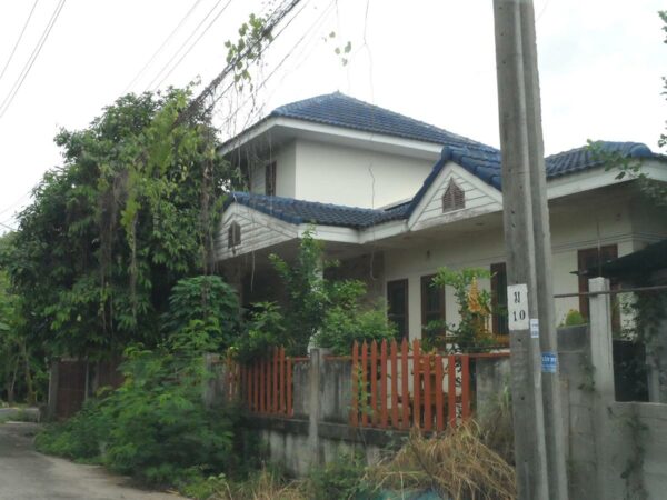 Single house, Bangkok _photo