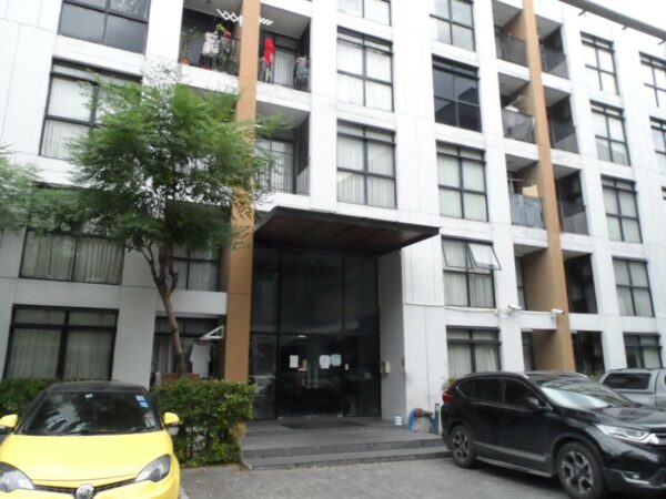 Condominium Lat Phrao 83 _photo