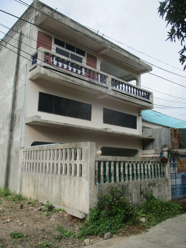 Single house, Kanchanaburi _photo