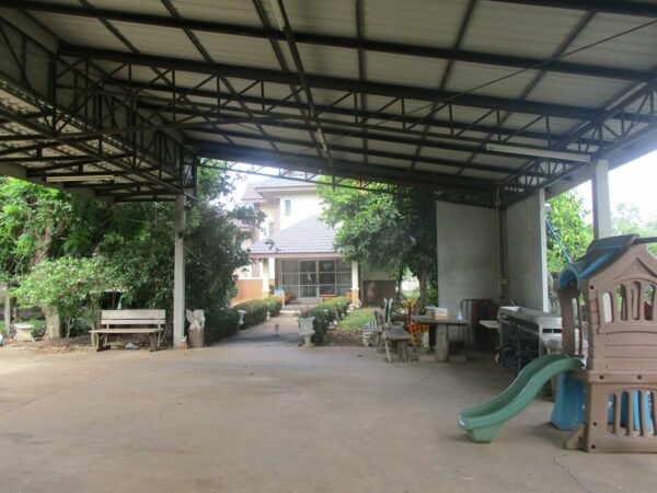 Single house, Nakhon Ratchasima _photo