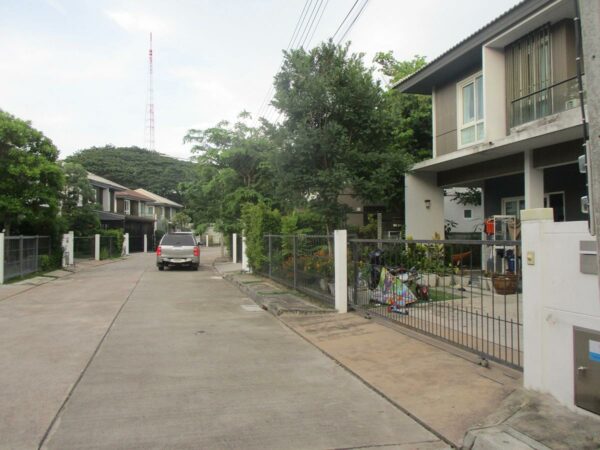 Single house, Nakhon Ratchasima _photo