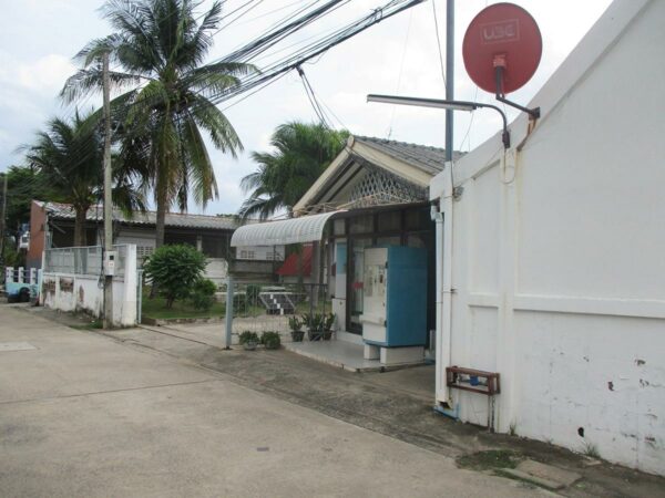 Residential building, Maha Sarakham _photo