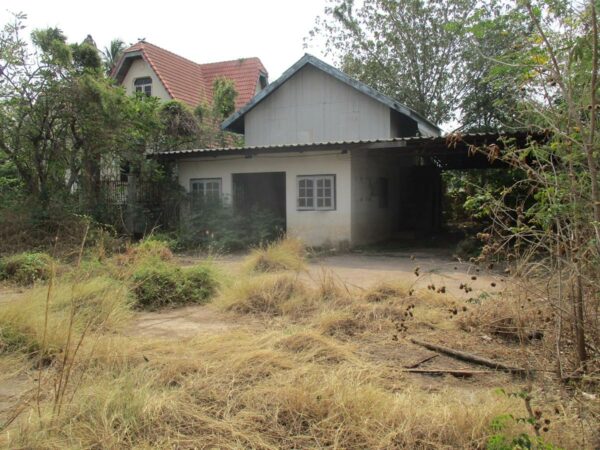 Single house, Lopburi _photo