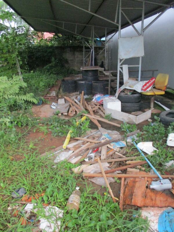 Covered building, Surat Thani _photo