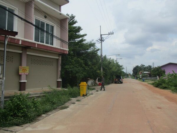 Commercial building, Amnat Charoen _photo