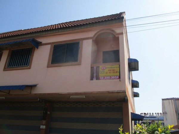 Small building, Chiang Rai _photo