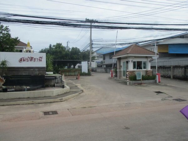 Single house, Nakhon Ratchasima _photo