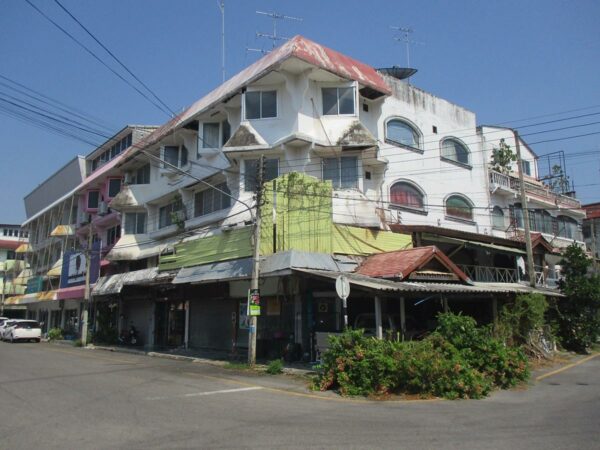 Building, Phetchaburi _photo