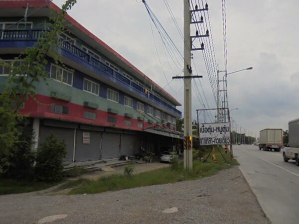 Commercial building, Pathum Thani _photo