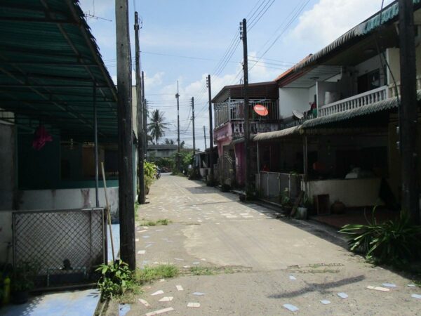 Townhouse, Phatthalung _photo