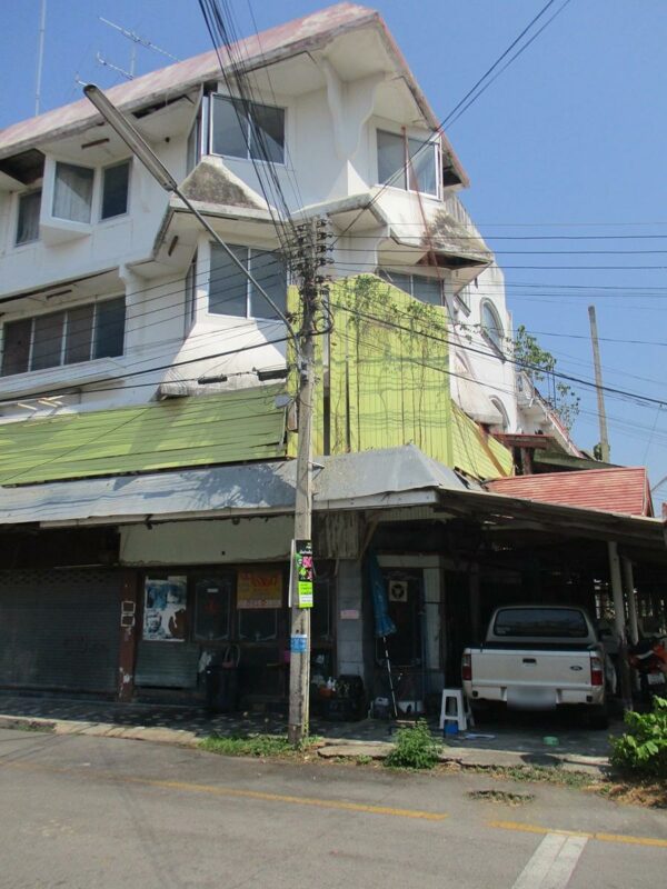 Building, Phetchaburi _photo