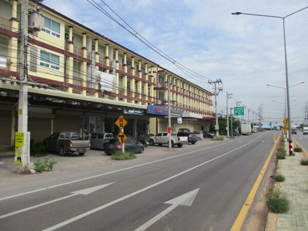 Small building, Samut Songkhram _photo