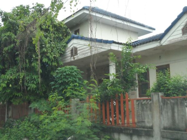 Single house, Bangkok _photo