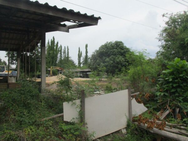 Covering building, Prachuap Khiri Khan _photo