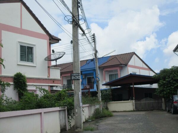 Townhouse, Chon Buri _photo