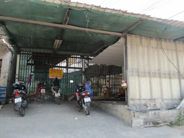 Residential building, Nakhon Pathom _photo