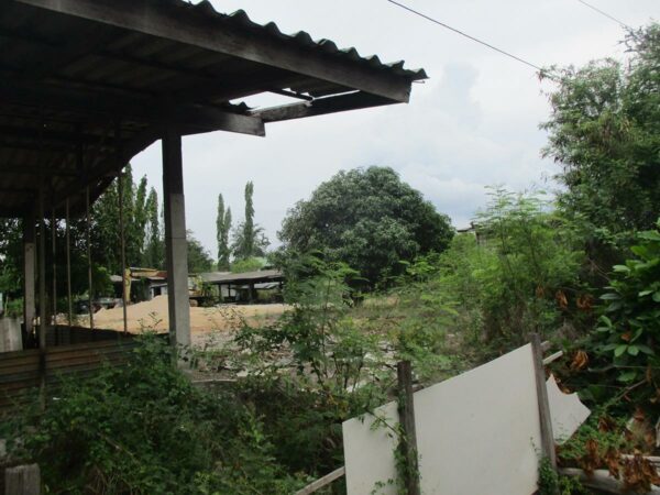 Covering building, Prachuap Khiri Khan _photo