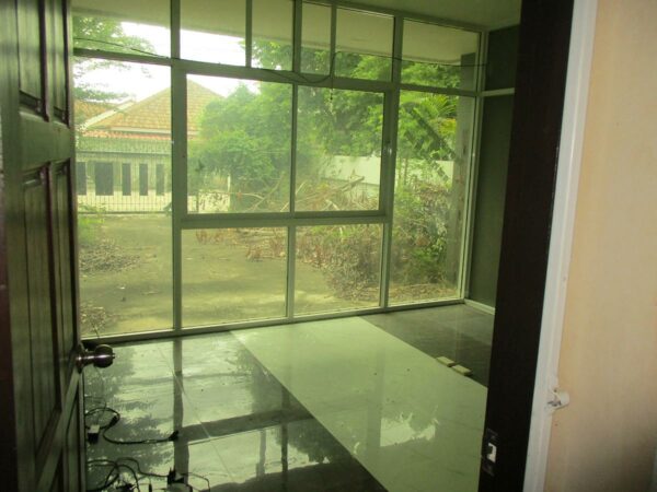 Single house, Nakhon Ratchasima _photo