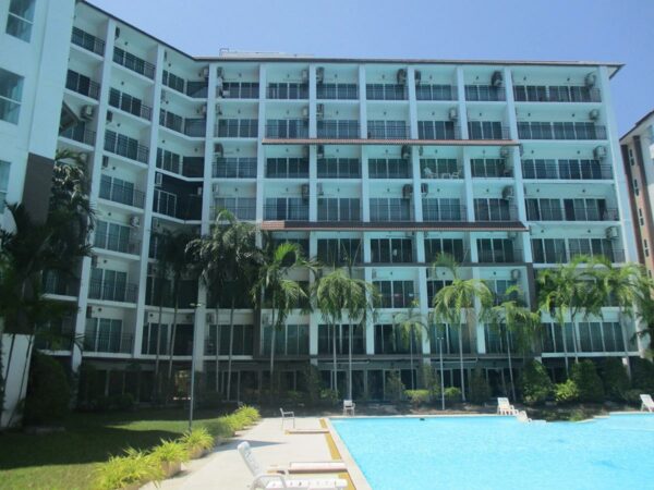 AD. Lake and Resort Hua Hin Building _photo