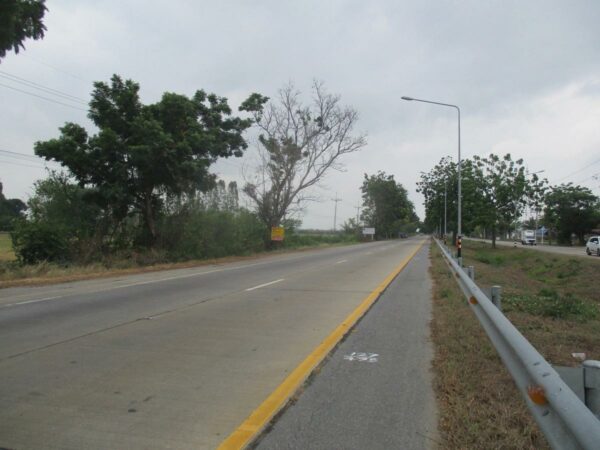 Empty Land, Suphanburi _photo