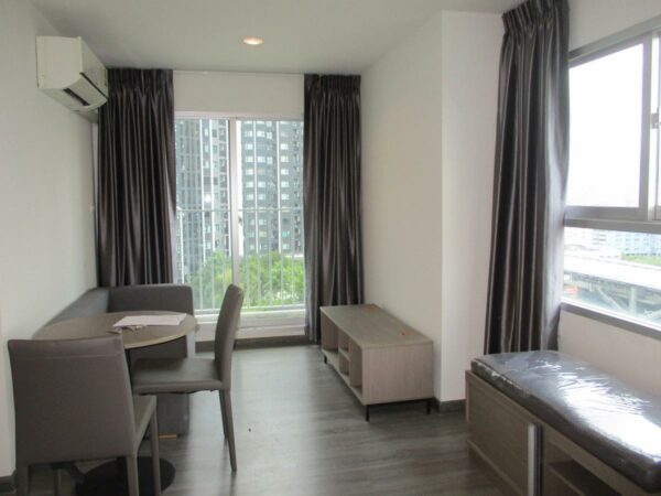 The Trust Condo At BTS Erawan _photo