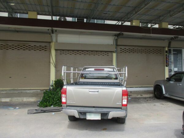 Small building, Samut Songkhram _photo