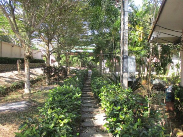 Residential building, Chiang Mai _photo