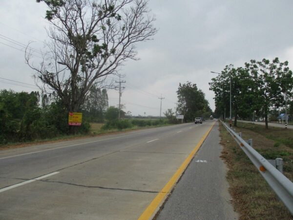 Empty Land, Suphanburi _photo