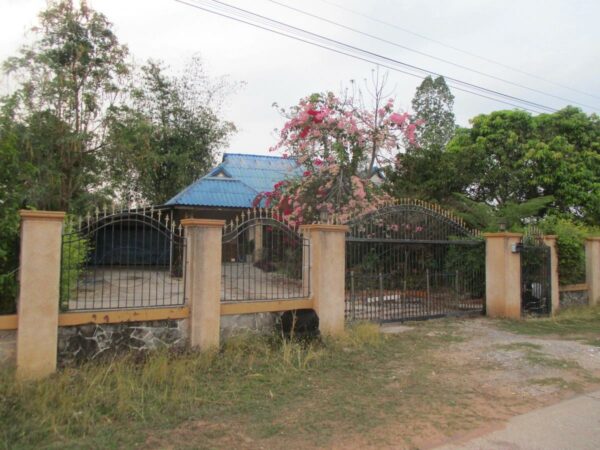 Single house, Nong Bua Lamphu _photo