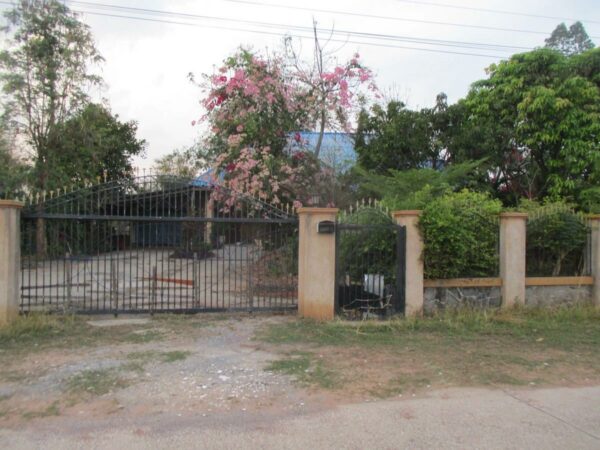 Single house, Nong Bua Lamphu _photo