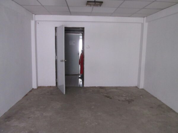 Inthawi condominium condominium building _photo
